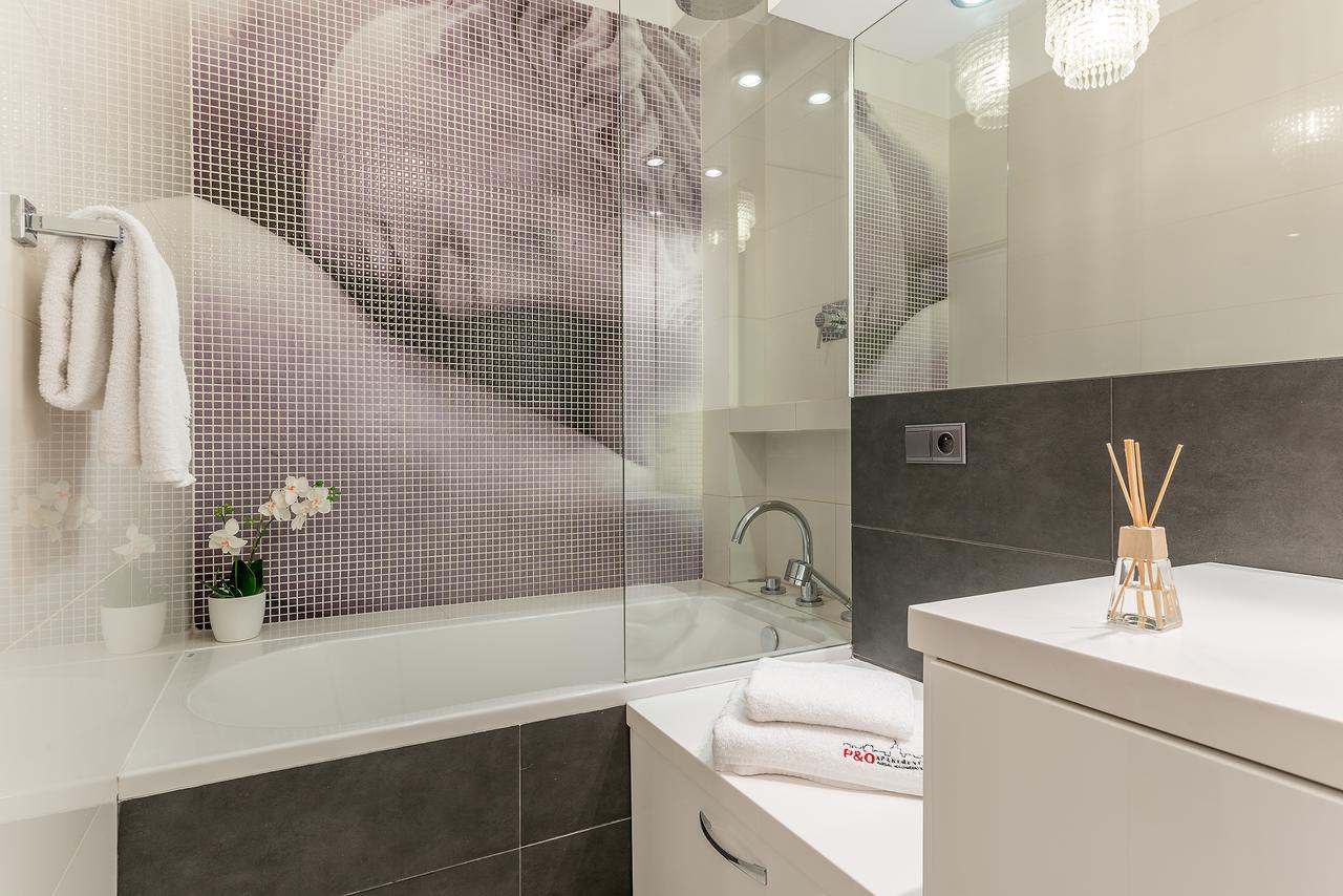 P&O Apartments Metro Nowy Swiat 华沙 外观 照片